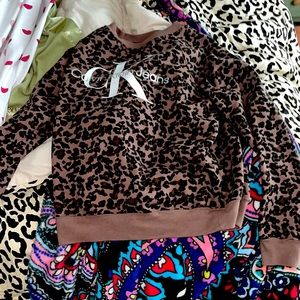 calvin klein sweatshirt!